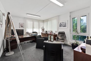 A vendre - Bureaux à proximité immédiate du centre-ville