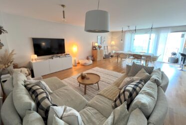 A vendre - Appartement de 4 pièces & loggia en plein coeur du village