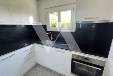 A louer - Maison individuelle avec grand jardin