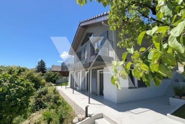 A vendre - Villa contemporaine avec vue panoramique sur le lac et les Alpes