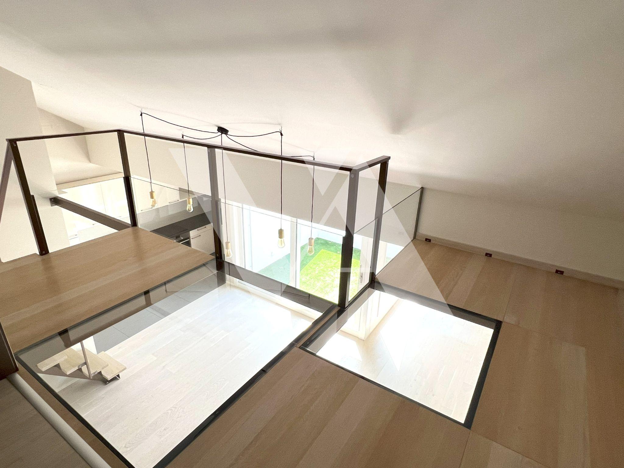 A louer - Exceptionnel appartement de 3.5 pièces avec mezzanine