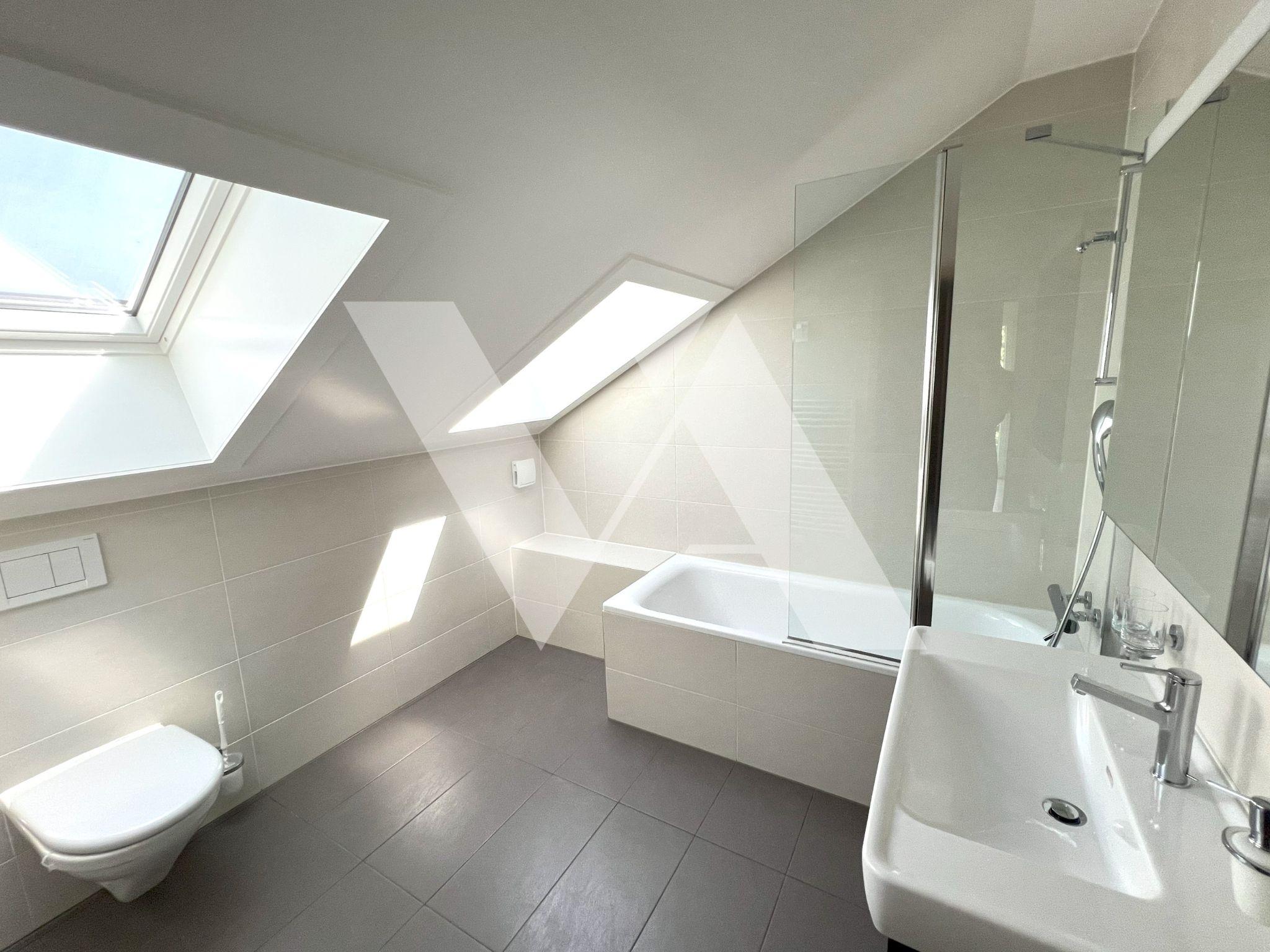 A louer - Exceptionnel appartement de 3.5 pièces avec mezzanine
