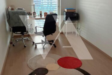 For Rent – Spacious 4.5-Room Apartment Near Nyon Train Station