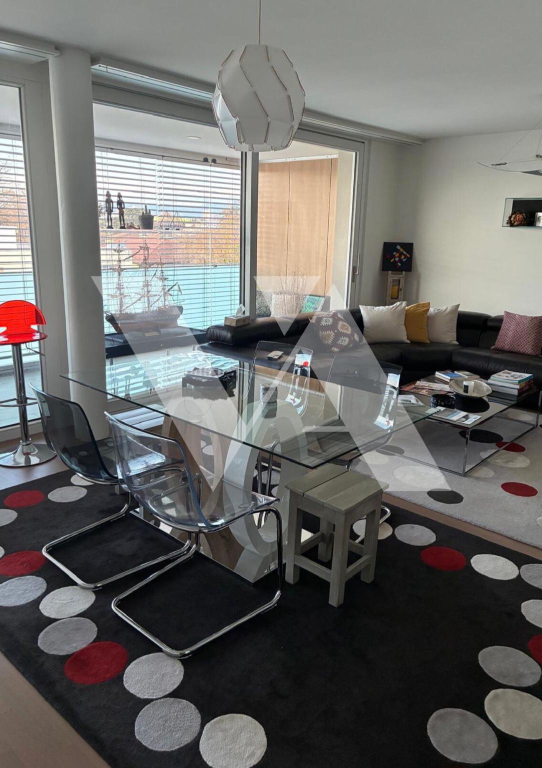 For Rent – Spacious 4.5-Room Apartment Near Nyon Train Station