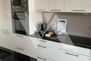 For Rent – Spacious 4.5-Room Apartment Near Nyon Train Station