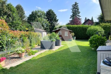 For Sale – Beautiful Detached Villa with Swimming Pool in the Heart of the Village