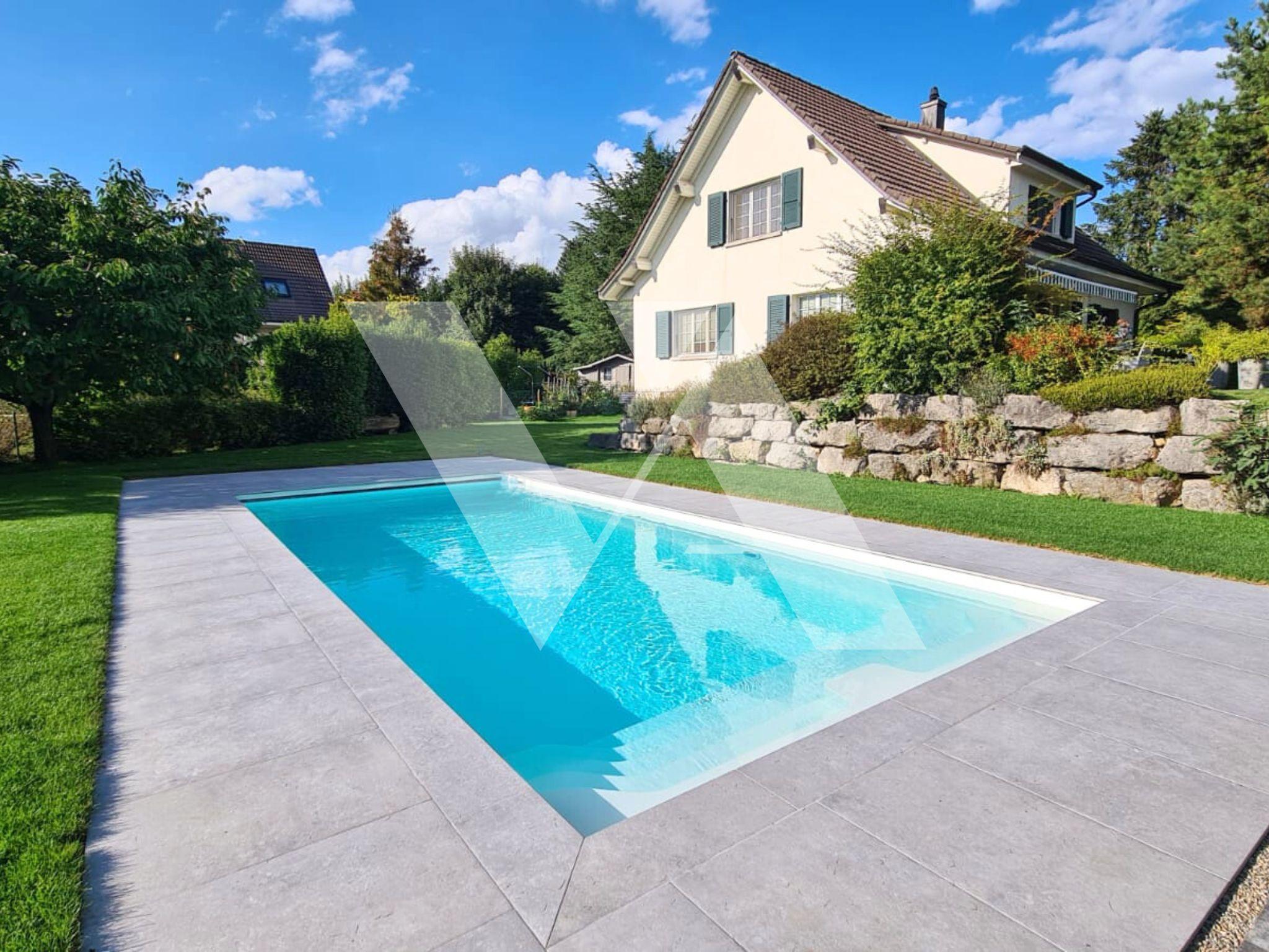À vendre – Belle villa individuelle avec piscine au cœur du village