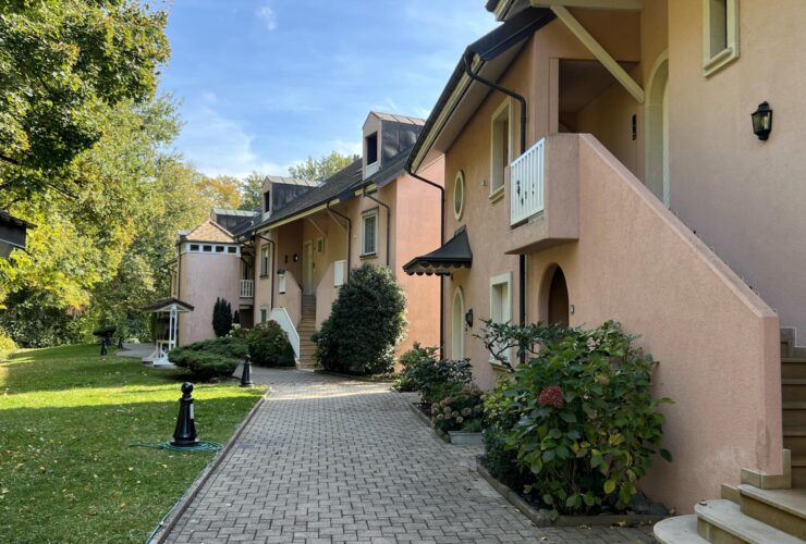 A louer - Appartement de 3 pièces avec jardin au cœur du Domaine Impérial à Gland
