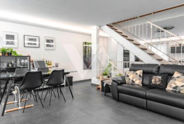 For Sale – Renovated Family Villa with Garden and Terrace