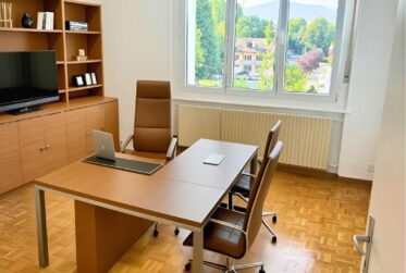 For Rent – 6-Room apartment in the heart of Nyon