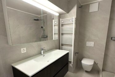For rent - Fully renovated 3.5-room apartment in the City Center
