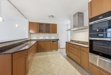A louer - Maison de 8.5 pièces au cœur du quartier de Rive