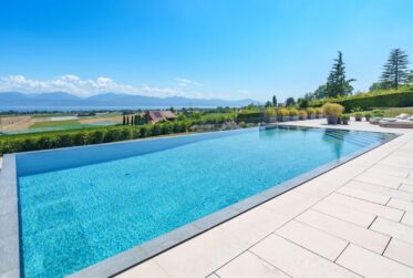 A vendre - Villa d'exception avec vue panoramique sur le lac et les Alpes