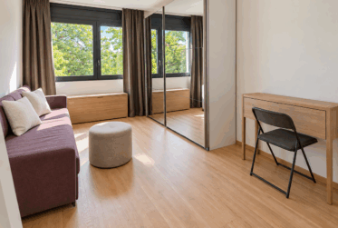 For Rent - Beautiful 5.5-Room apartment with large terrace
