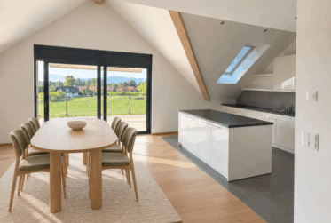 For Rent - Stunning 6.5-Room apartment with terrace and panoramic views